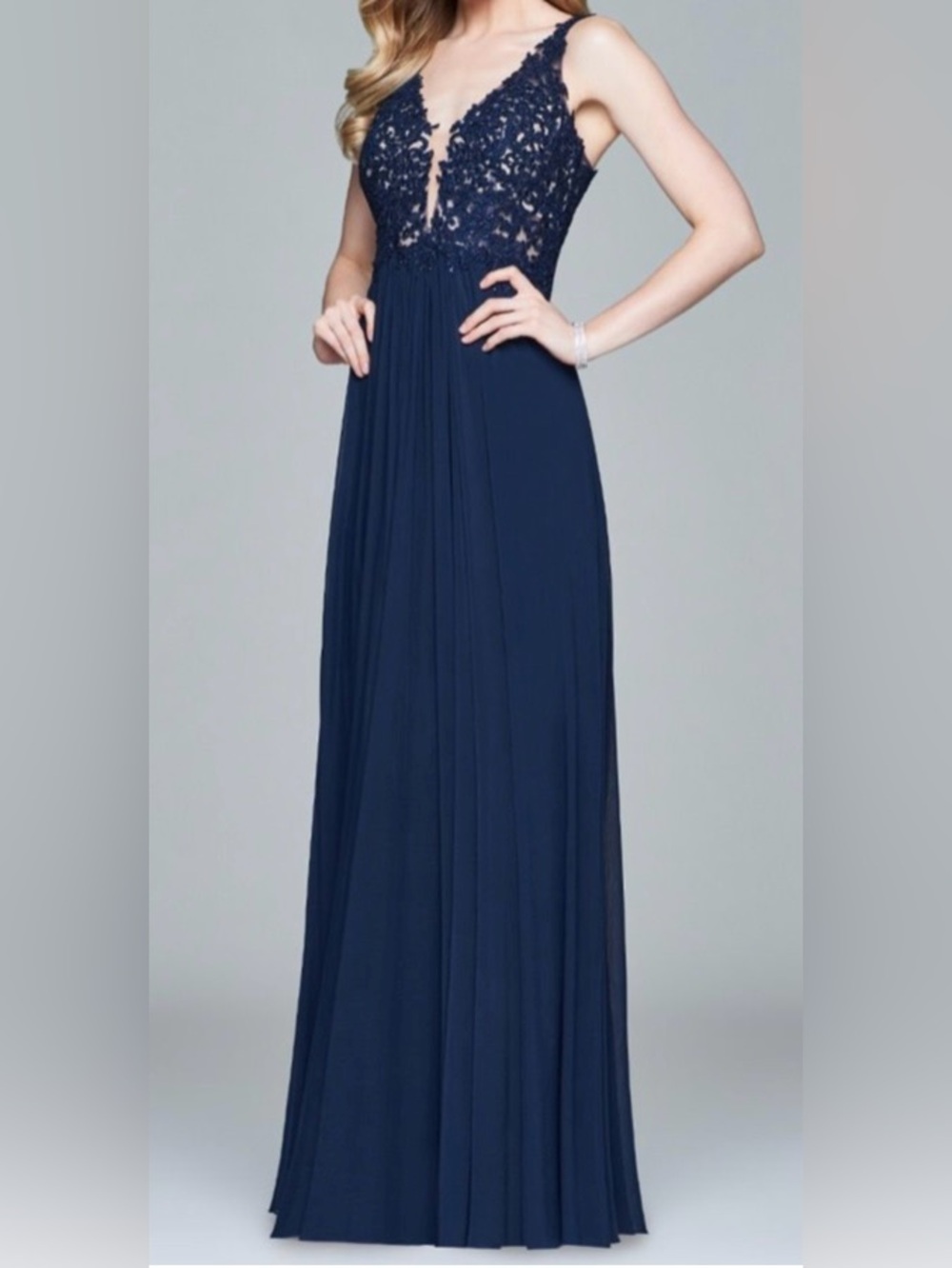Women’s Navy Lace & Chiffon Maxi Dress (Faviana Style 800)
